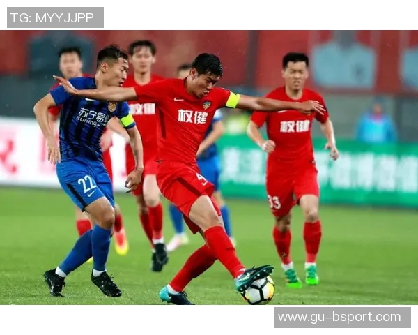 天津权建足球队奋勇争先力争佳绩展现新风貌与团队精神 天津权建足球队奋勇争先力争佳绩展现新风貌与团队精神