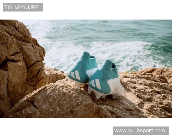 阿迪达斯街头足球鞋助你在城市街头尽显球技与风格